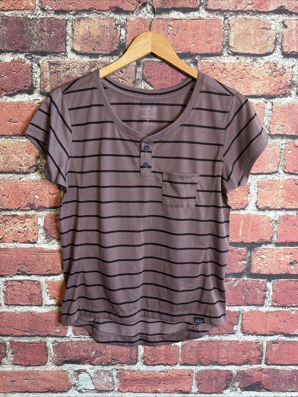PATAGONIA | Capilene Cool Trail Striped Short Sleeve Henley Bike Hiking Shirt S